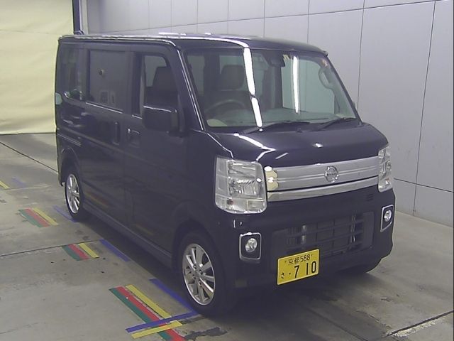 80312 Nissan Clipper rio DR17W 2018 г. (Honda Kansai)